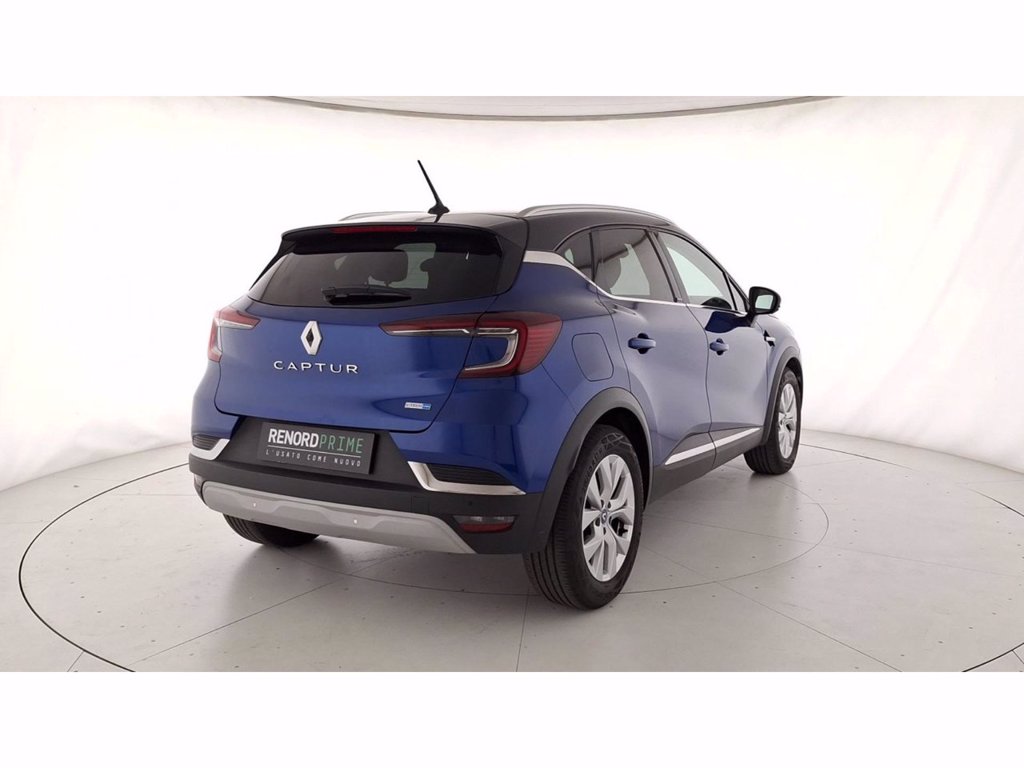 RENAULT Captur 1.6 E-Tech hybrid Business 145cv auto