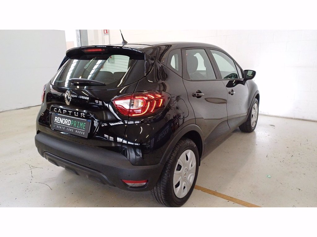 RENAULT Captur 0.9 TCe 90cv Life E6d